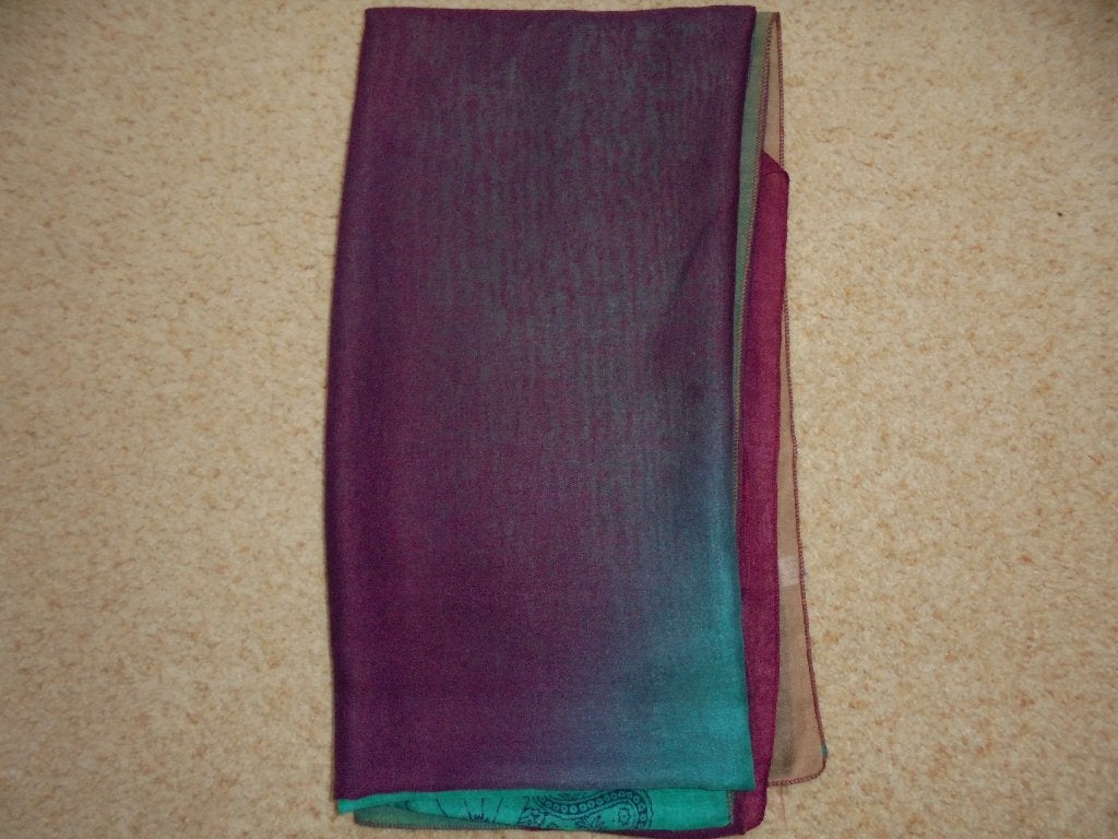 Paars/groene sjaal, Kleding | Dames, Mutsen, Sjaals en Handschoenen, Ophalen of Verzenden, Zo goed als nieuw, Maat 46/48 (XL) of groter