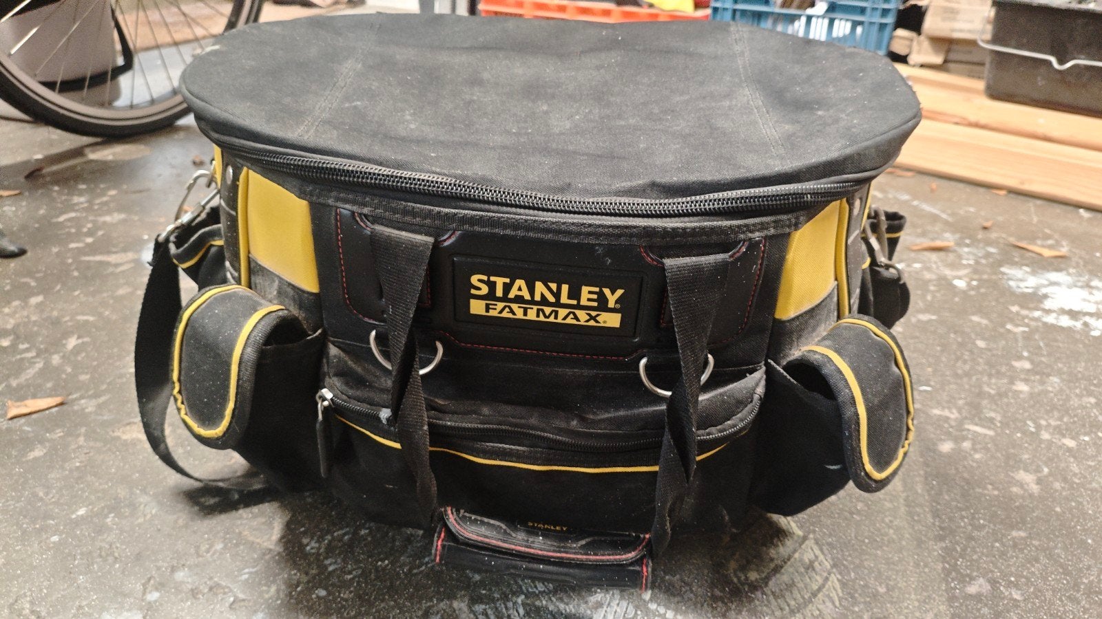 Bosch PWS 7-125 haakse slijper koffer en Stanley FatMax tas, Ophalen of Verzenden