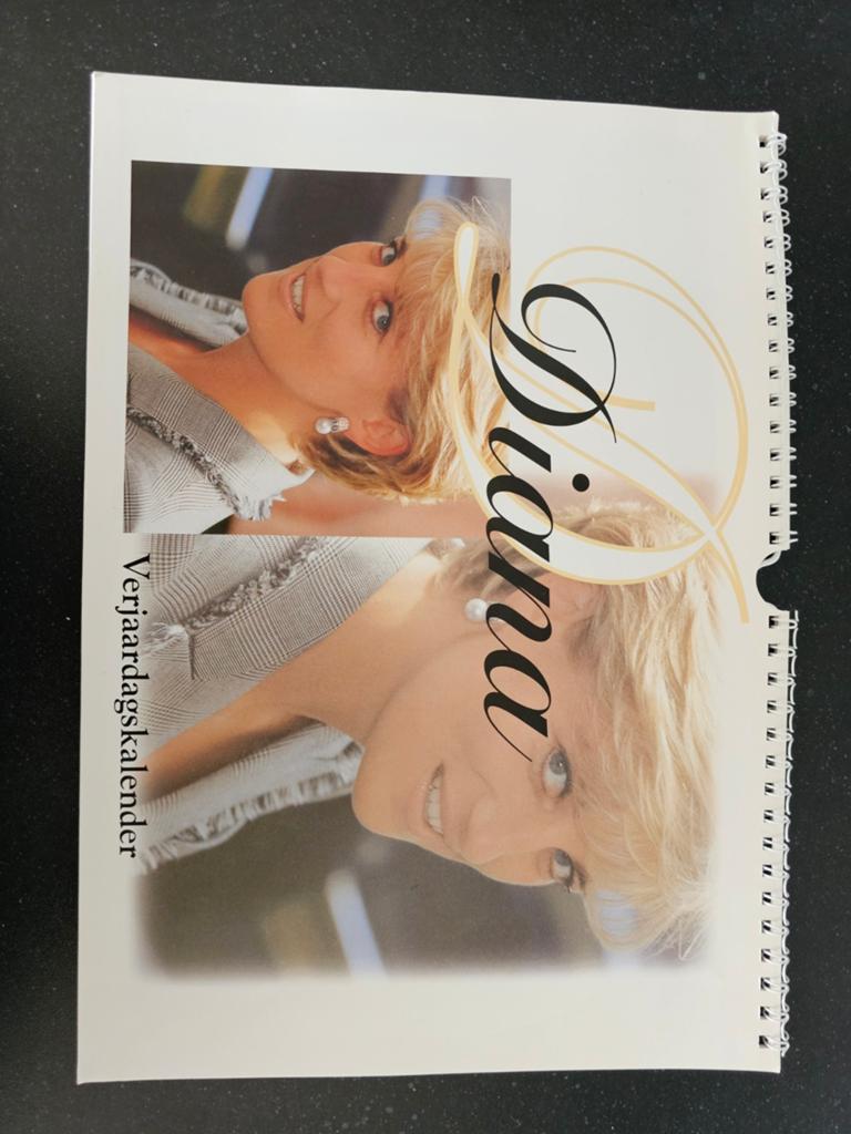 Diana, verjaardagskalender, Verzamelen, Koninklijk Huis en Royalty, Ophalen of Verzenden, Nieuw