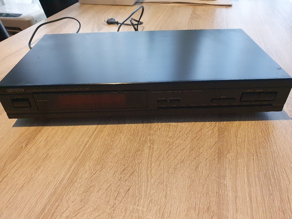 DENON tuner TU-280, Ophalen, Zo goed als nieuw