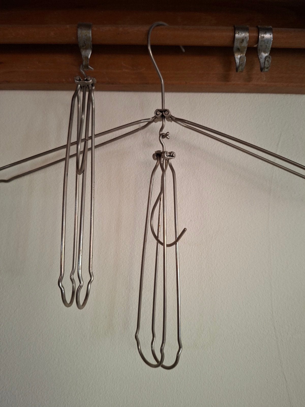 Oude metalen reishangers vintage, Ophalen of Verzenden, Zo goed als nieuw, Metaal, Brocante