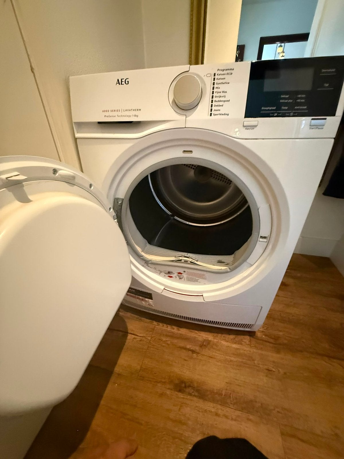 AEG condensdroger, 7 jaara garantie op de motor, Witgoed en Apparatuur, Ophalen, 6 tot 8 kg, Zo goed als nieuw, 85 tot 90 cm