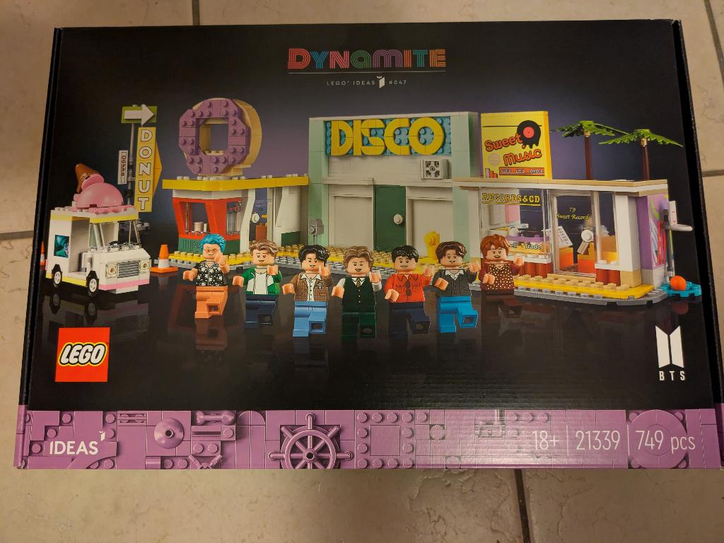 Lego Ideas - BTS Dynamite - 21339 Nieuw, Kinderen en Baby's, Speelgoed | Duplo en Lego, Nieuw, Lego, Complete set, Ongeopend/sealed