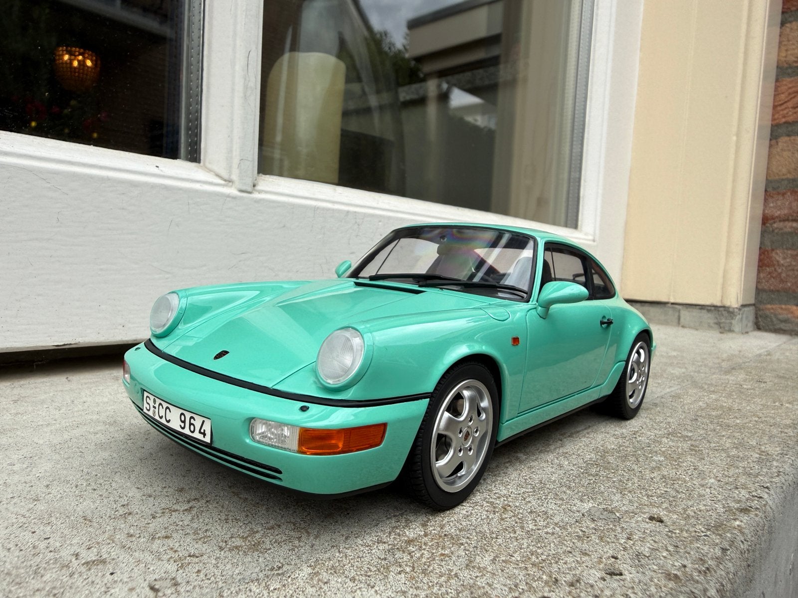 1:18 Porsche 911 964 Carrera 4 mintgroen GT Spirit GT019C, Hobby en Vrije tijd, Modelauto's | 1:18, Overige merken, Info@gts-models.com