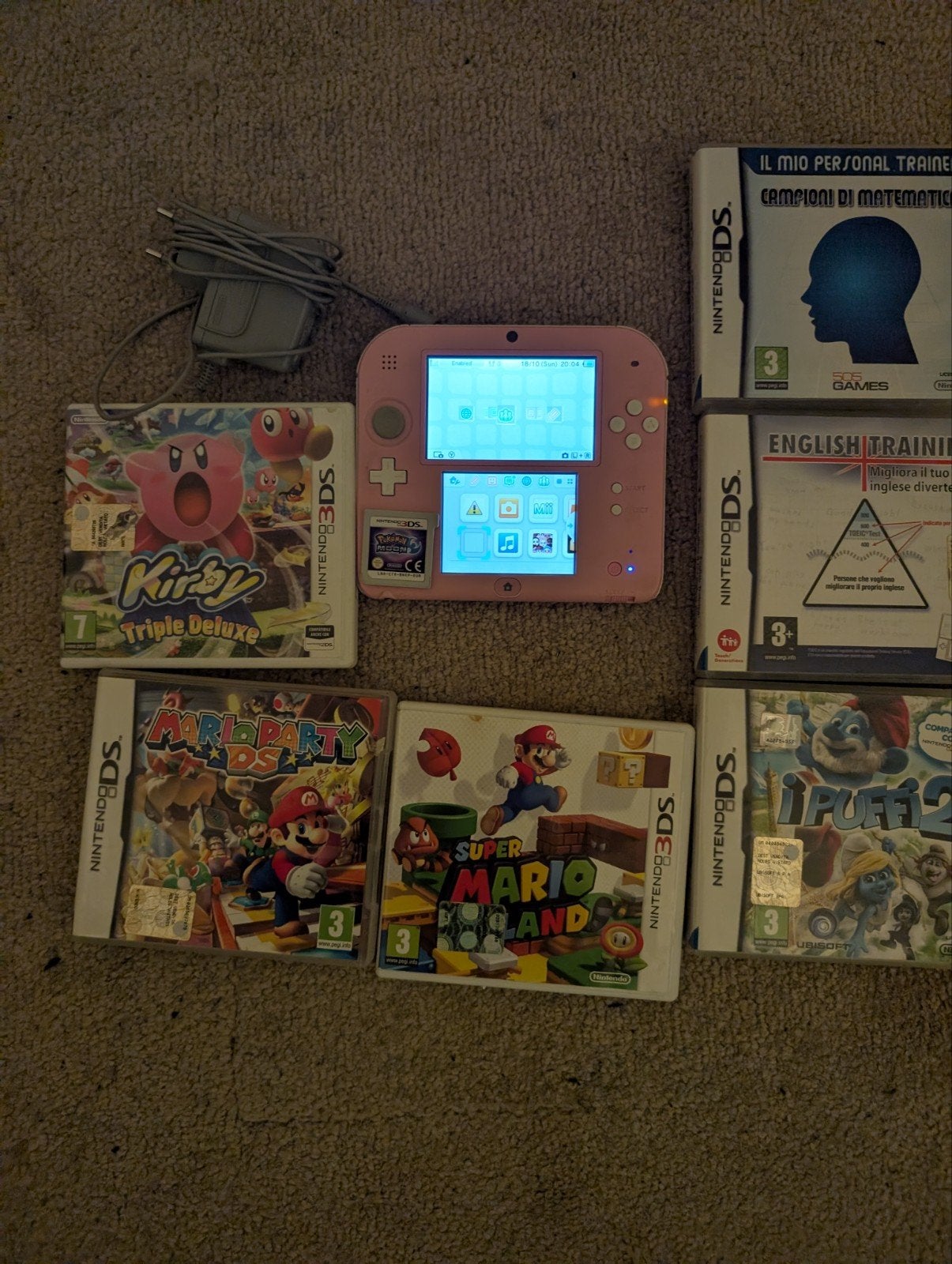 Roze Nintendo 2DS met 9 spellen en oplader, Met games, 2DS, Ophalen of Verzenden, Zo goed als nieuw