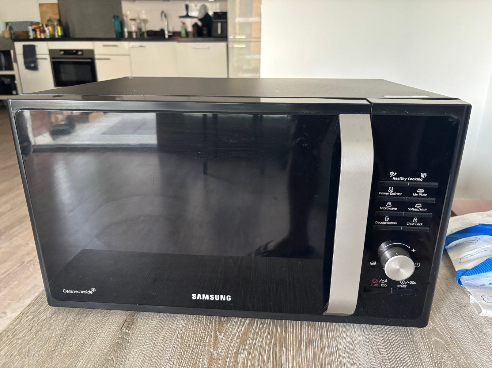 Samsung MS28F303TFK 28L Excellent condition, Witgoed en Apparatuur, Magnetrons, Zo goed als nieuw, Ophalen