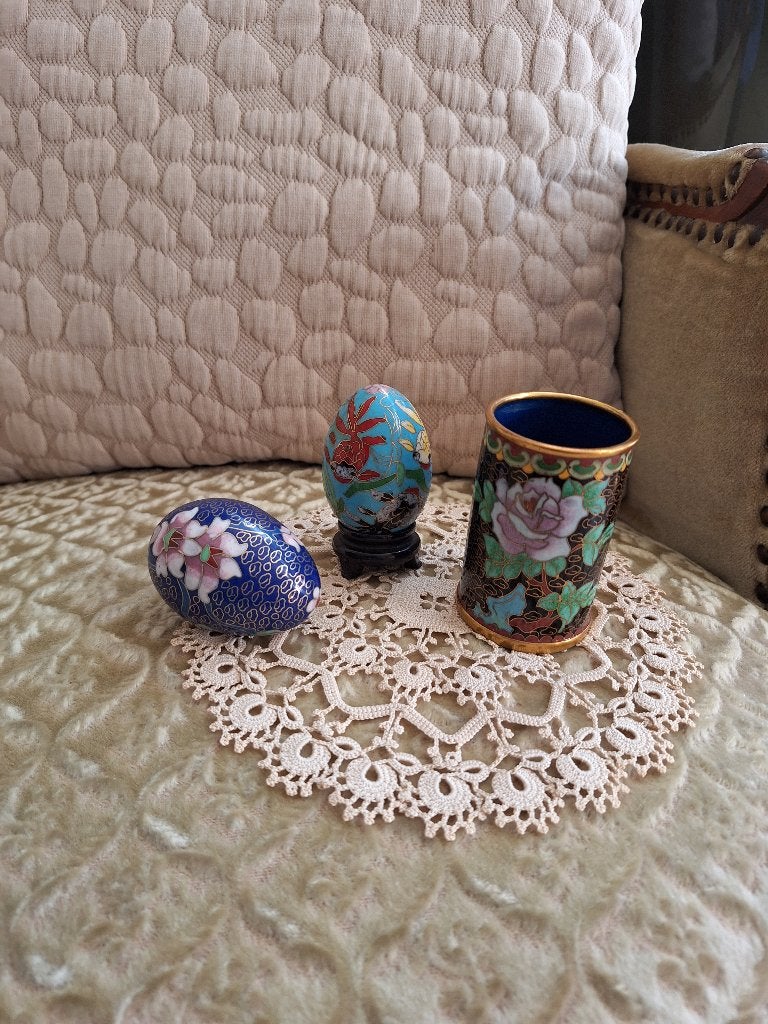 2 Vintage Cloisonne Eieren en 1 Lepelvaasje ** Mimosa **, Ophalen of Verzenden