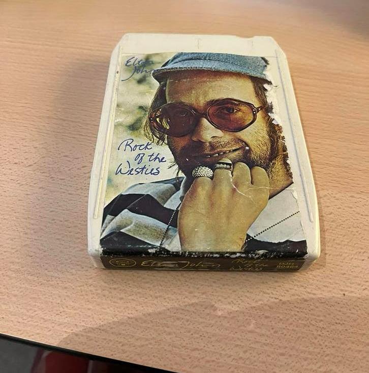 Elton John - Rock of the Westies (1975) 8-track tape, Gebruikt, 1 bandje, Ophalen of Verzenden, Voorbespeeld