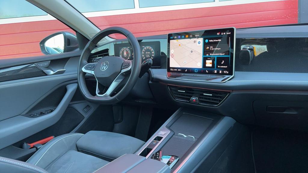 Volkswagen Passat Variant 1.5 eTSI Business NL-AUTO / TREKHA, Auto's, 4 cilinders, 150 pk, Origineel Nederlands, 19 km/l