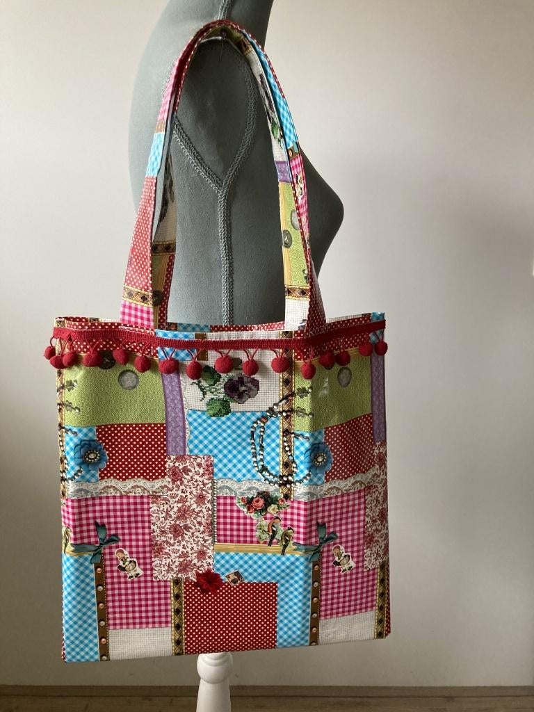 Zelf/handgemaakte kleurige tas met stevige hengsels, Ophalen of Verzenden, Nieuw, Overige kleuren, Shopper
