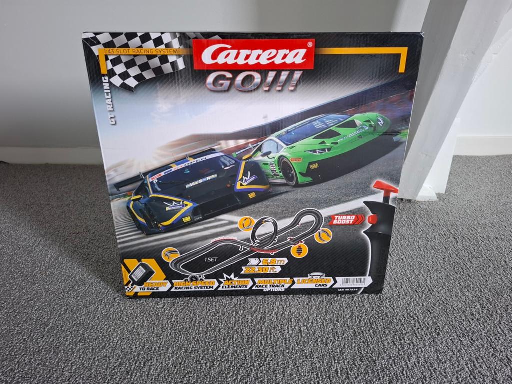 Carrera Racebaan met Looping en Twee Auto's, Carrera, Ophalen of Verzenden, Zo goed als nieuw, Met looping