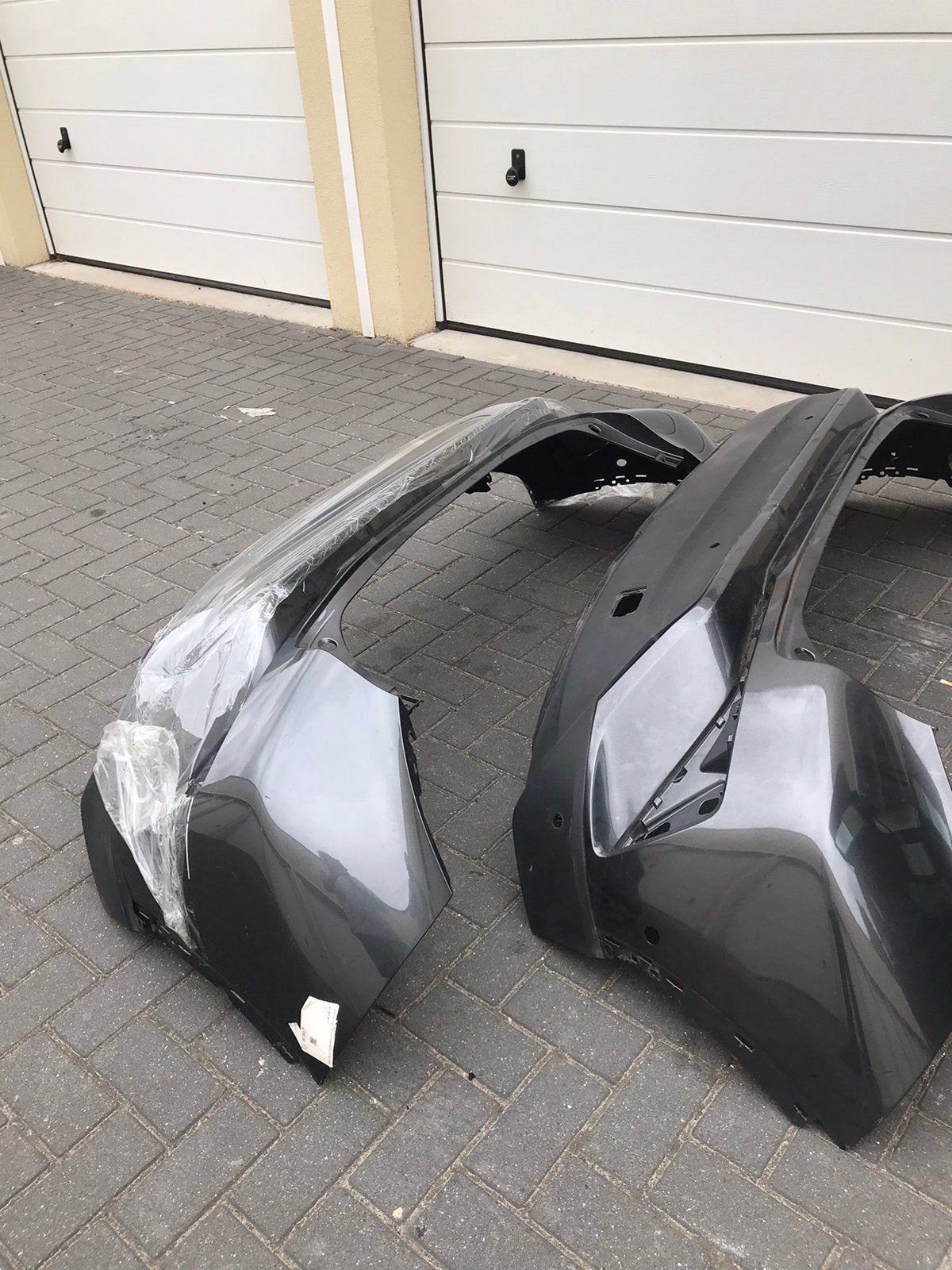 T.k 2 Toyota C-HR 2018 Achterbumpers., Auto-onderdelen, Ophalen of Verzenden, Gebruikt, Toyota, Bumper