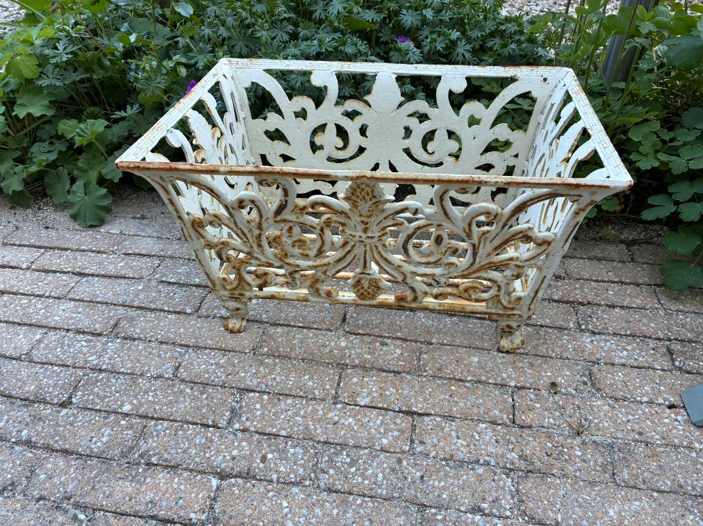 Vintage gietijzeren plantenbak, Tuin en Terras, Bloembakken en Plantenbakken, Ophalen, Gebruikt, Minder dan 30 cm, Rond