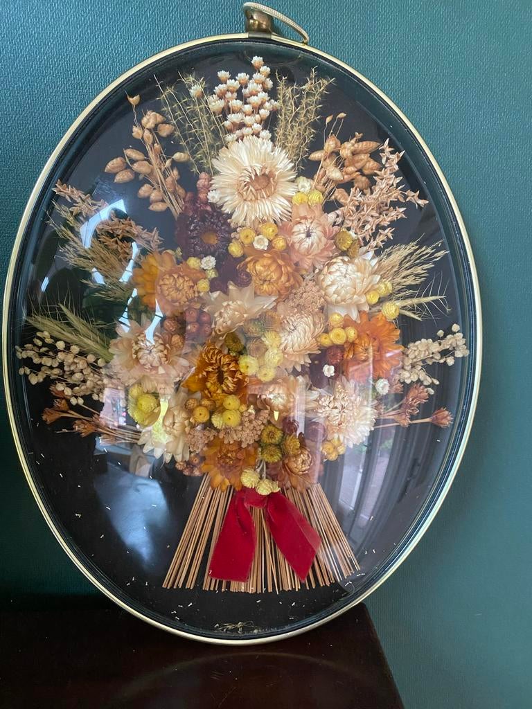 Vintage ingelijst droogbloemen boeket, ovaal, Ophalen of Verzenden, Zo goed als nieuw