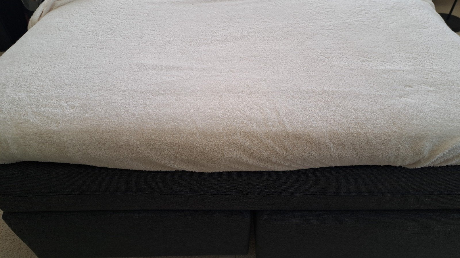 Optidee Optipluche Hoeslaken creme 140x200 - Zo goed als nie, Tweepersoons, Ophalen of Verzenden, Zo goed als nieuw, Overige merken