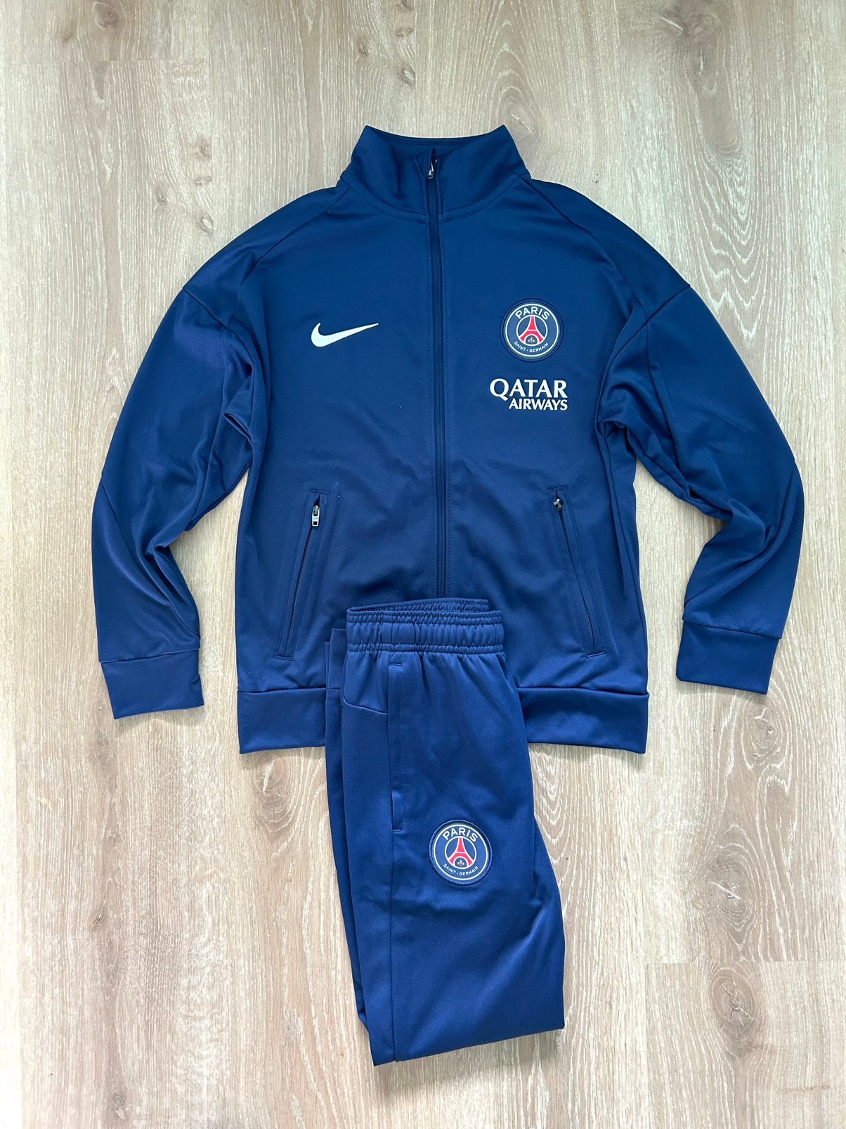 PSG trainingspak Nike blauw  Maat 147-158, Gebruikt, Jongen of Meisje, Sport- of Zwemkleding, Ophalen of Verzenden
