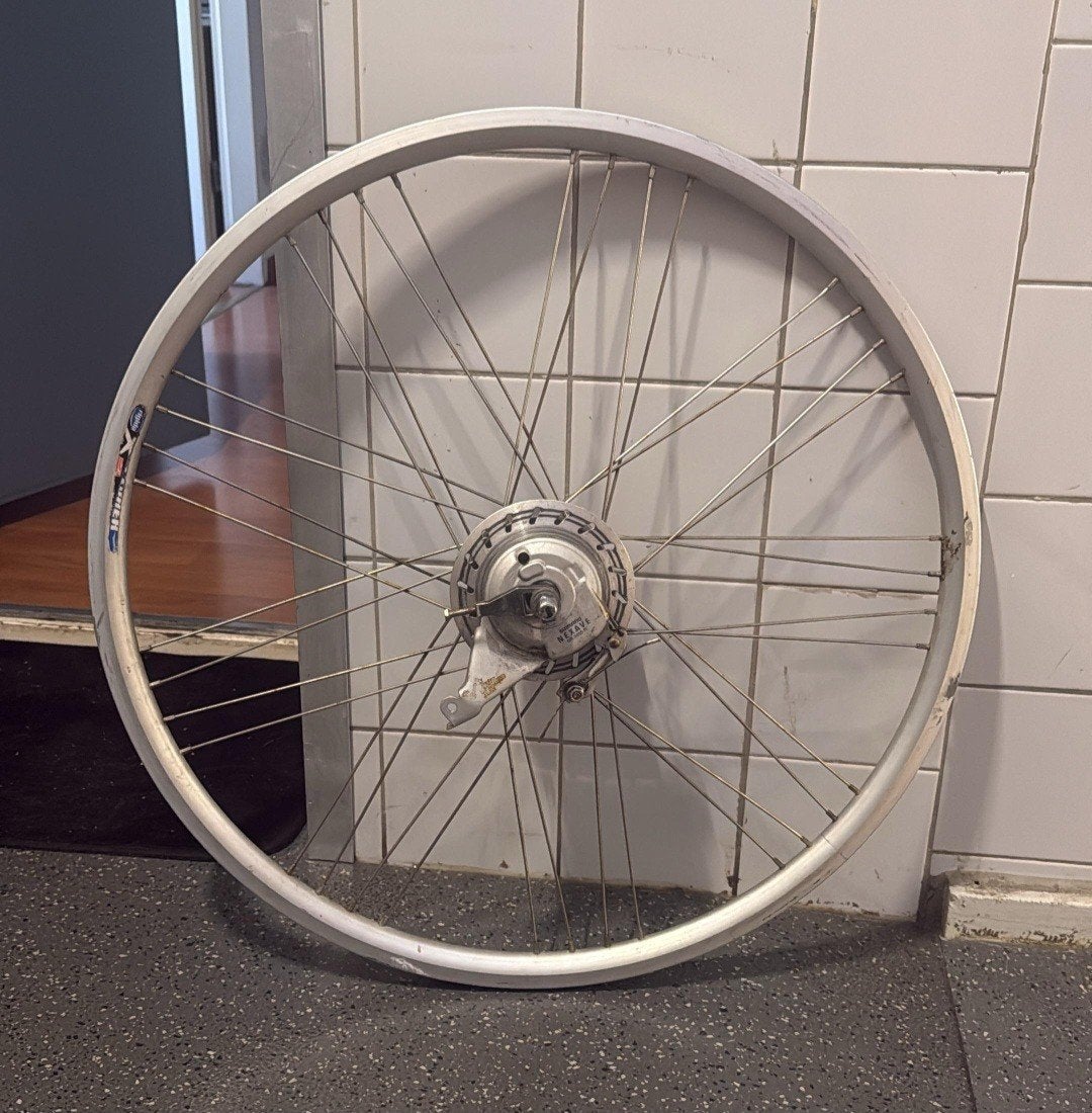 achterwiel 28 inch met nexus 8 naaf, Shimano Nexus, Zo goed als nieuw, Aluminium, Stadsfiets