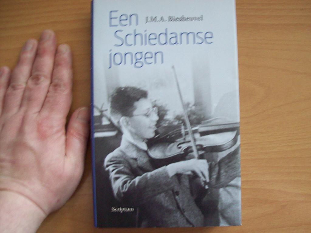 Een Schiedamse Jongen - J.M.A. Biesheuvel (2019) Bundel, Boeken, Literatuur, Nieuw, Ophalen of Verzenden, Nederland, J.M.A. Biesheuvel