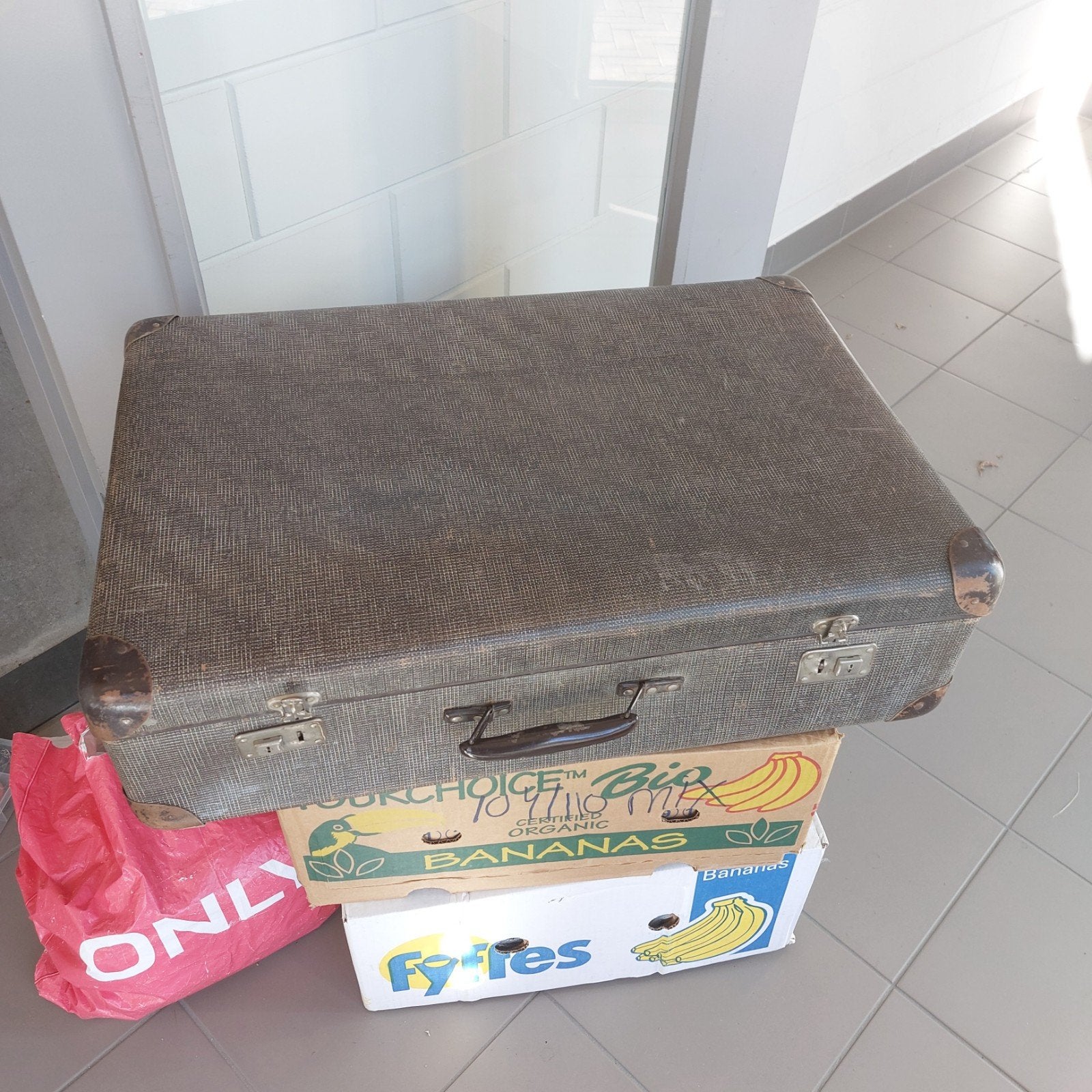 Vintage Koffer - Decoratief of voor opslag, Ophalen, Overige materialen, Gebruikt, 50 tot 60 cm