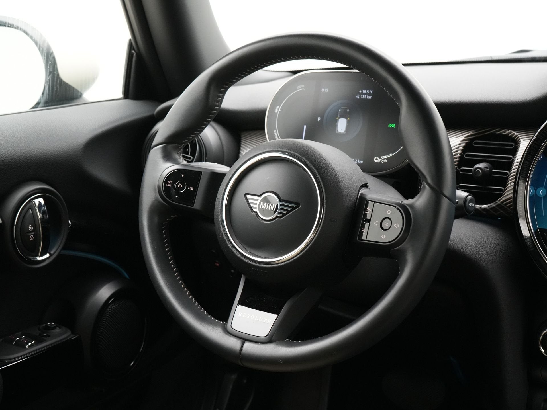 MINI Electric 3-deurs Classic Accu conditie 99% (bj 2022), Dealer onderhouden, 1340 kg, Met garantie (alle), 4 stoelen