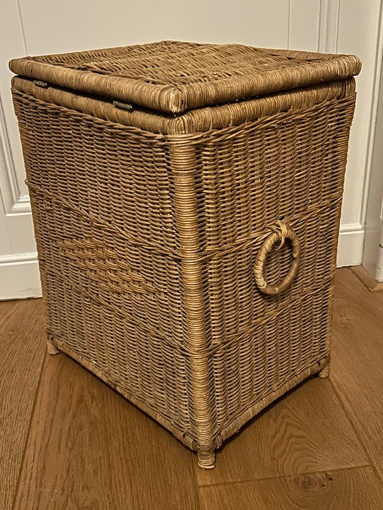 Rieten mand met deksel - Opbergmand 50x41x30, Huis en Inrichting, Ophalen of Verzenden, Gebruikt, 50 tot 100 cm, Minder dan 50 cm