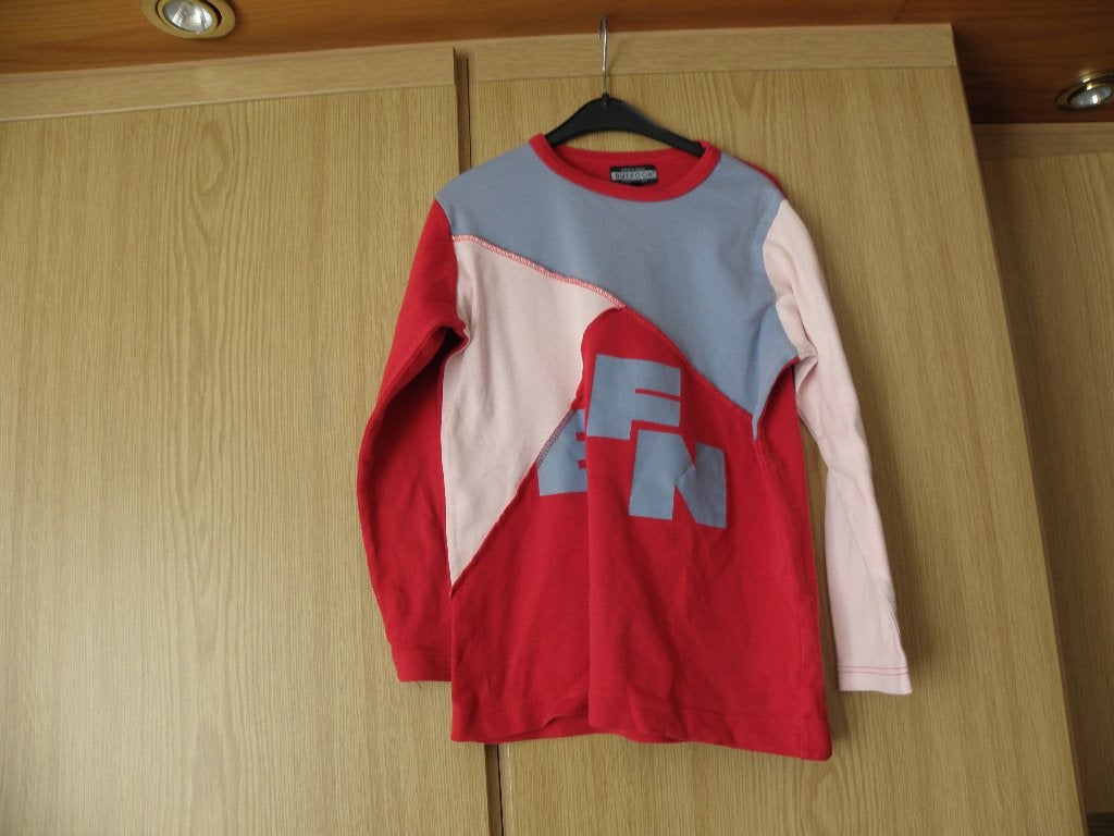 Goedkoop rood blauw roze katoenen shirt BUFFOON 152/158, Buffoon, Gebruikt, Meisje, Ophalen of Verzenden