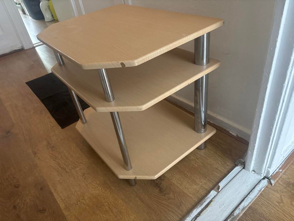 Houten bijzettafel met metalen poten, 3 lagen, Huis en Inrichting, Tafels | Bijzettafels, Minder dan 55 cm, Gebruikt, Ophalen of Verzenden