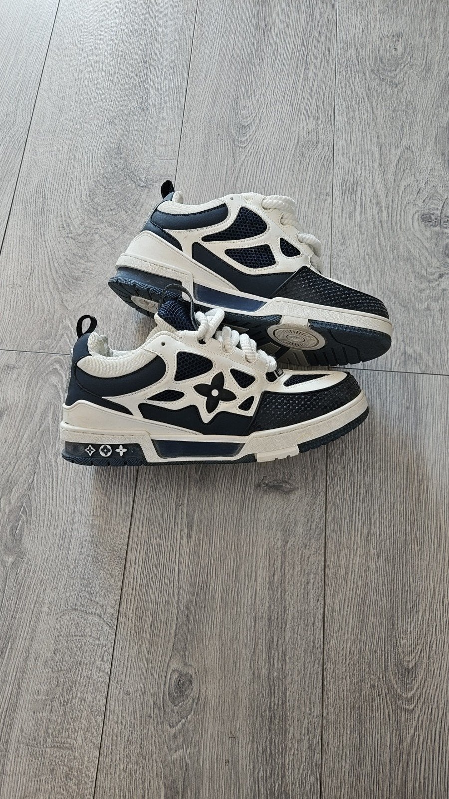 Lv skates, Kleding | Heren, Schoenen, Blauw, Ophalen of Verzenden, Louis Vuitton, Gedragen