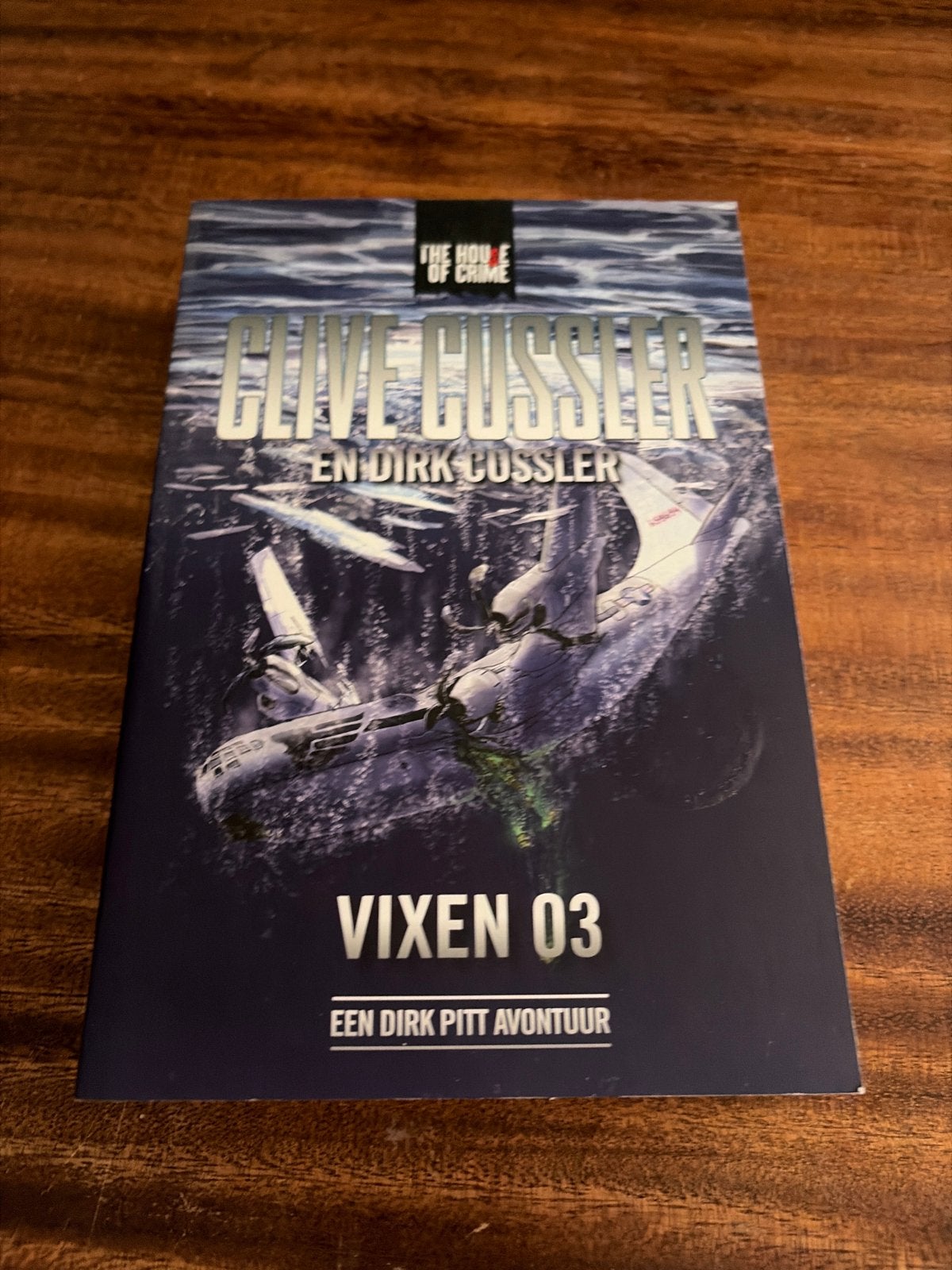 Clive Cussler - Vixen 03 & Dodelijk Tij - V2, Ophalen of Verzenden, Zo goed als nieuw