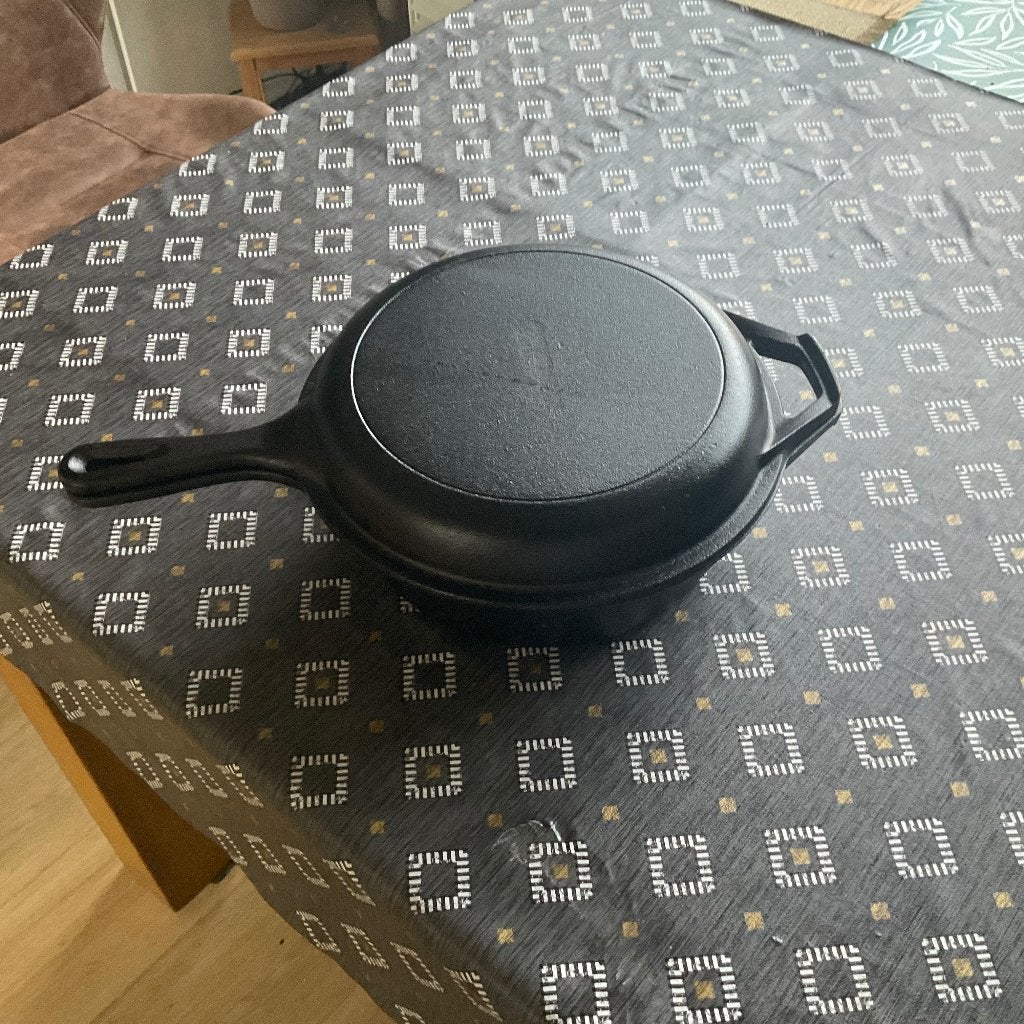 Gietijzeren pan 26,8 en de andere 26,4, Ophalen, Gietijzer, Nieuw, Kookpan
