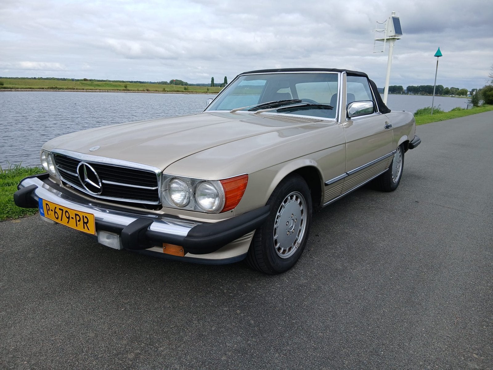 Mercedes-Benz 560SL 1986 V8 Automaat Belastingvrij topper, Auto's, Particulier, Te koop