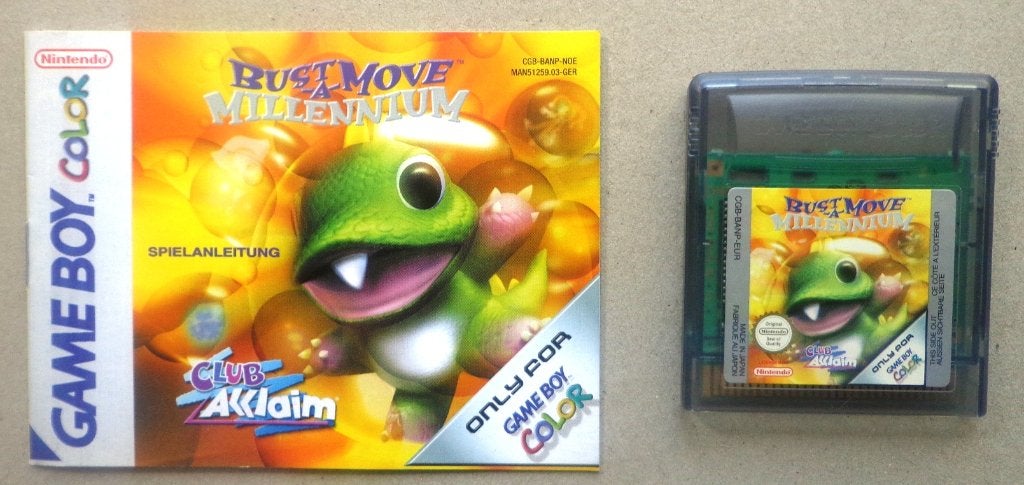 Bust a Move Millenium voor de Gameboy Color + boekje, Spelcomputers en Games, Games | Nintendo Game Boy, Gebruikt, Avontuur en Actie