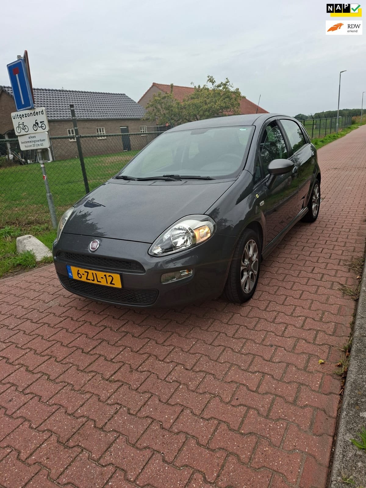 Fiat Punto Evo 0.9 TwinAir Young NAP NWE APK!, Auto's, Fiat, Voorwielaandrijving, 101 pk, Gebruikt, Euro 6