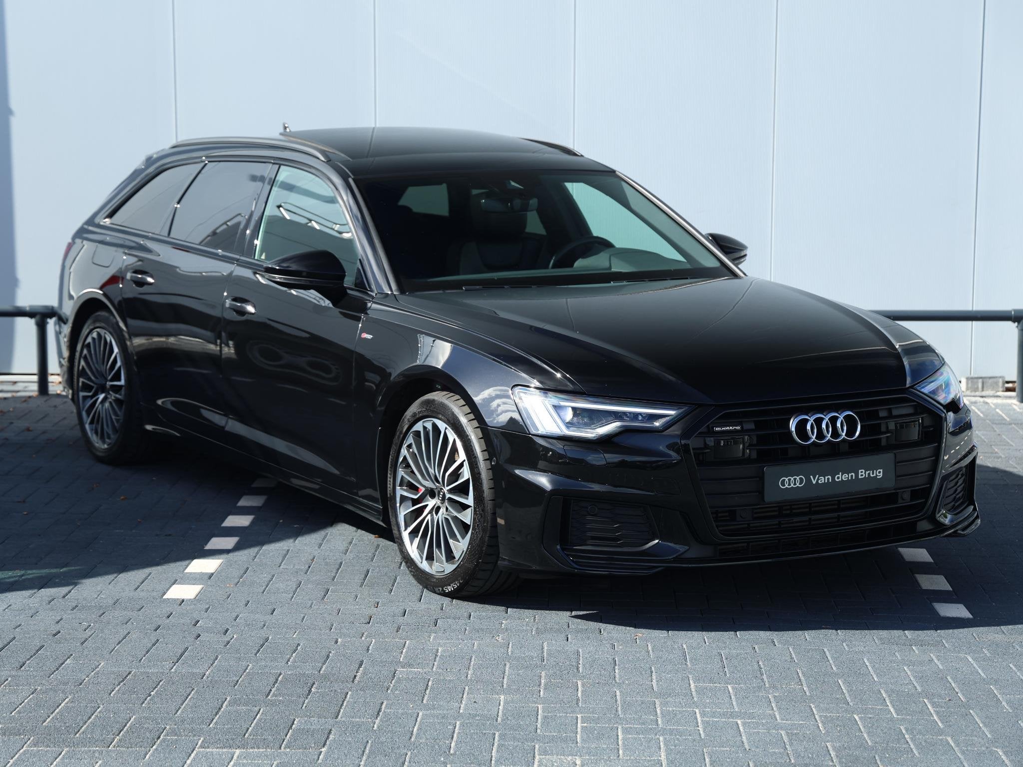 Audi A6 Avant 55 TFSI e quattro Pro Line S Competition | Pan, Auto's, Automaat, Gebruikt, 4 cilinders, Zwart