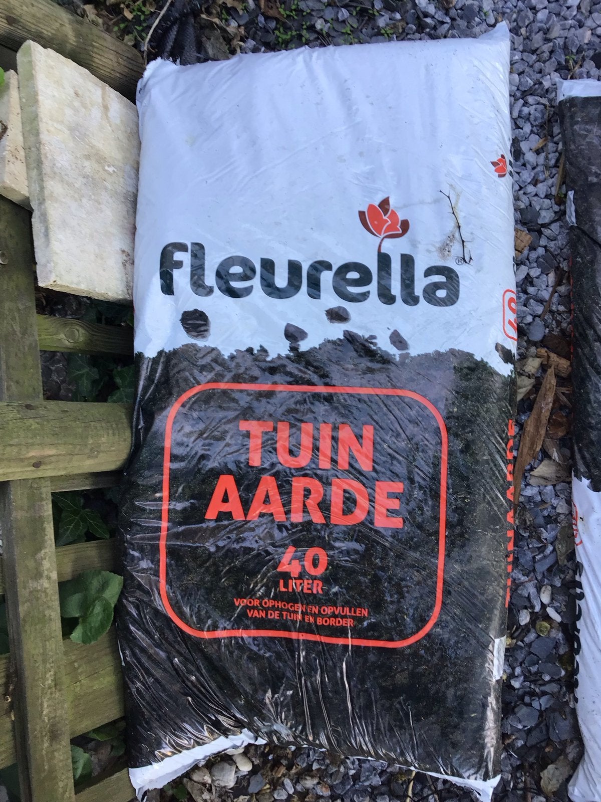 Fleuralla Tuinaarde 40 Liter, Tuin en Terras, Aarde en Mest, Ophalen, Tuinaarde