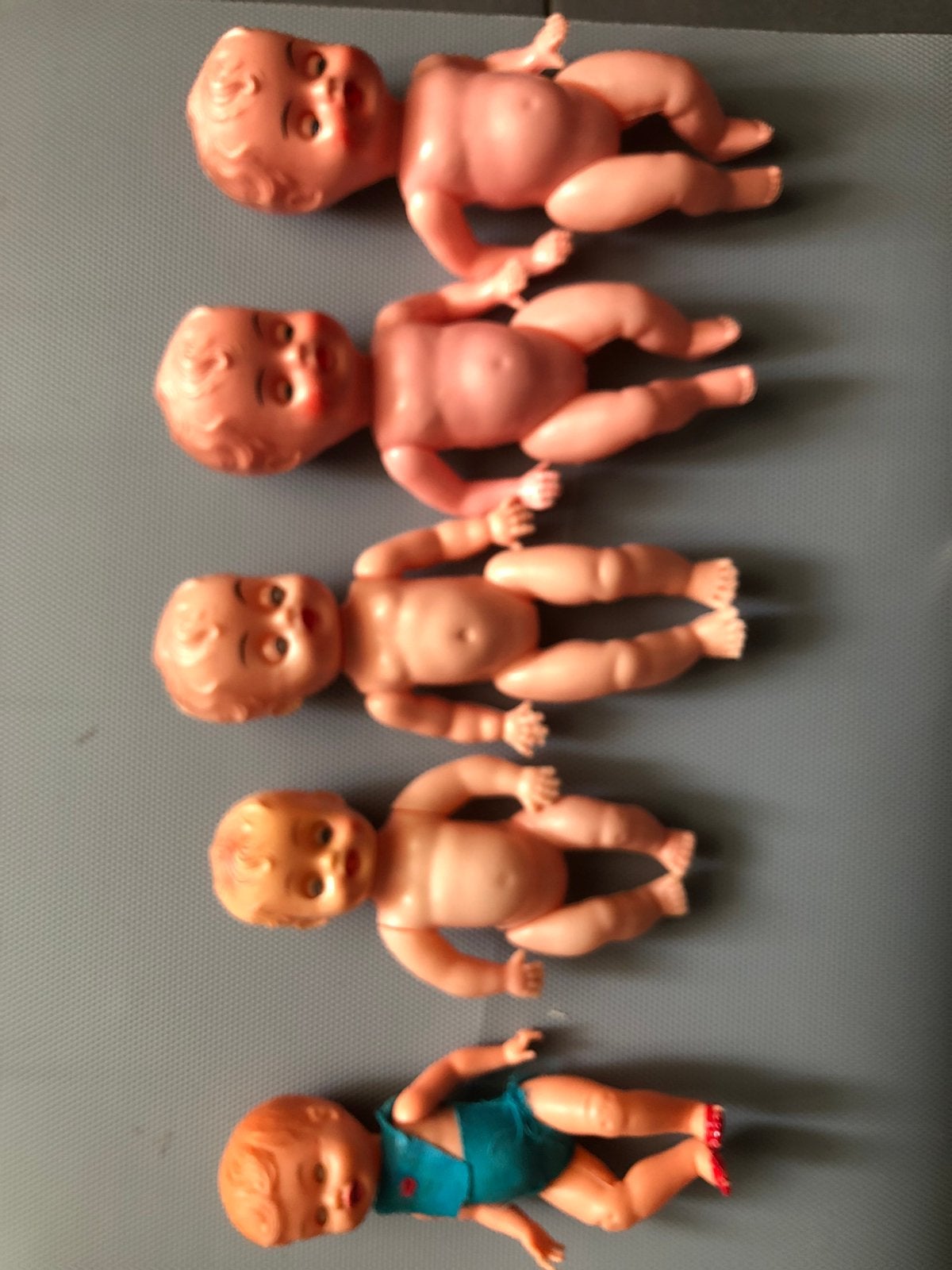 Unieke verzameling van 5 popjes uit jaren 50/60, Antiek en Kunst, Antiek | Speelgoed, Ophalen of Verzenden
