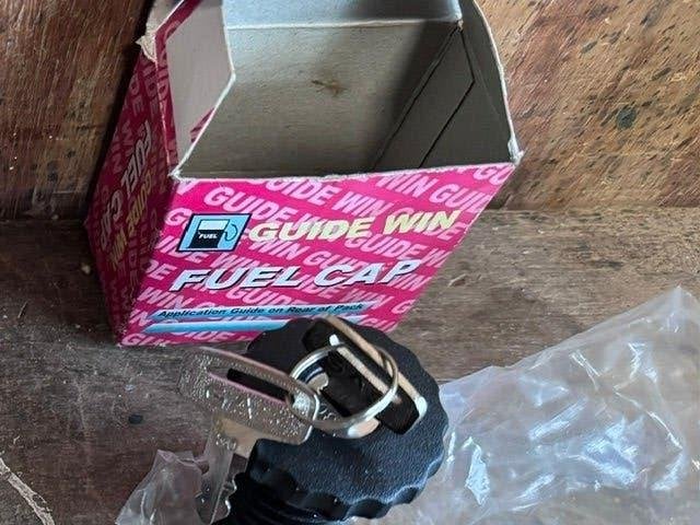 afsluitbare tankdop puch maxi, Ophalen of Verzenden, Nieuw