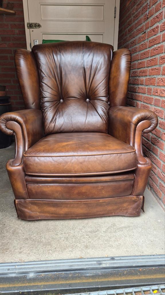 Gratis af te halen klassieke lederen fauteuil., Ophalen, Gebruikt, Leer, Klassiek