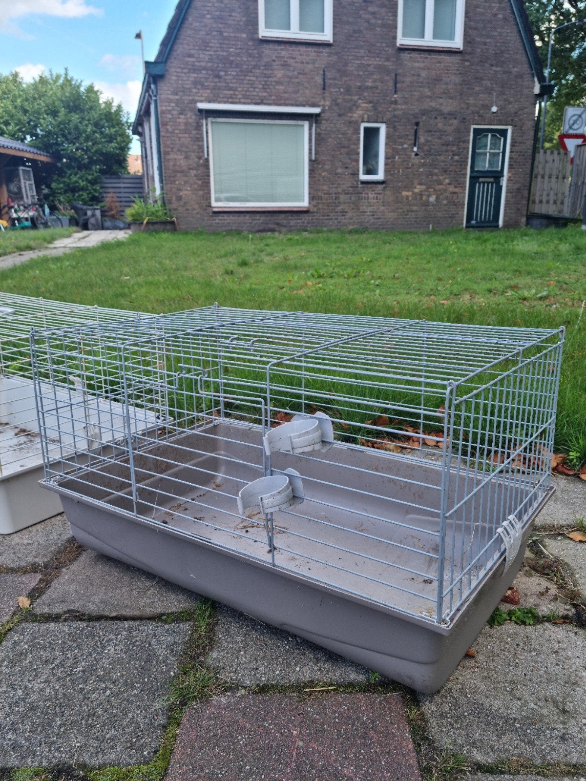 Zeer net konijnen cavia kooi circa 80cm L x 50m B inclusief, Kooi, Cavia, Zo goed als nieuw, 75 tot 110 cm