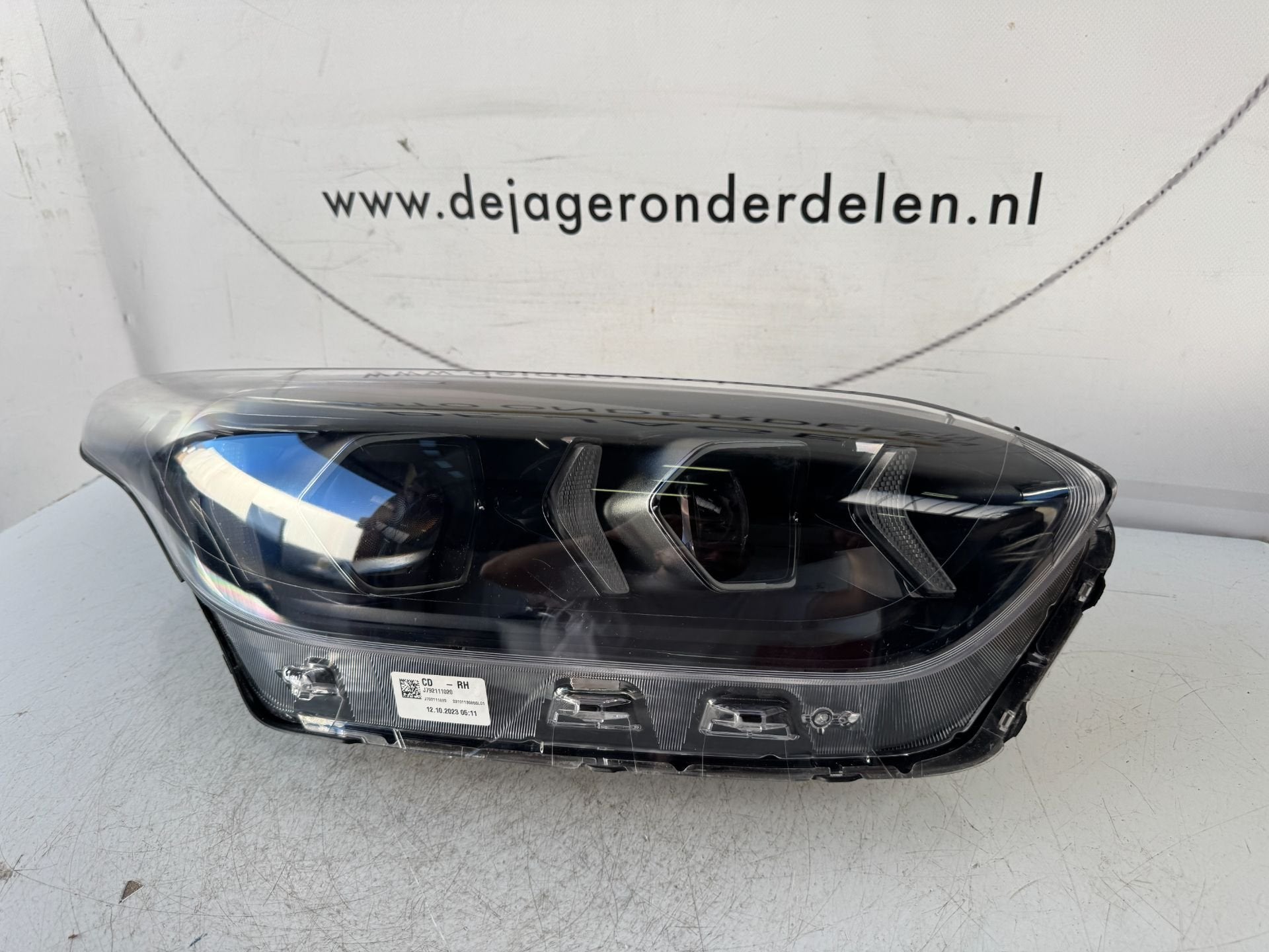 KIA CEED III 3 FACELIFT VOL LED KOPLAMP 92102J7500 RECHTS, Heolleung-ro 12
06797  Seoul, Ophalen of Verzenden, Info@kia.com, Kia Corporation