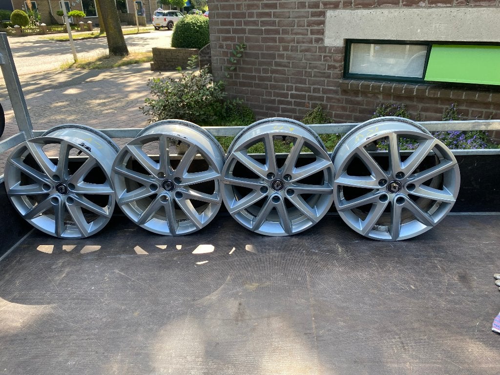 licht metalen velgen, Ophalen, Overige, Gebruikt, Velg(en)