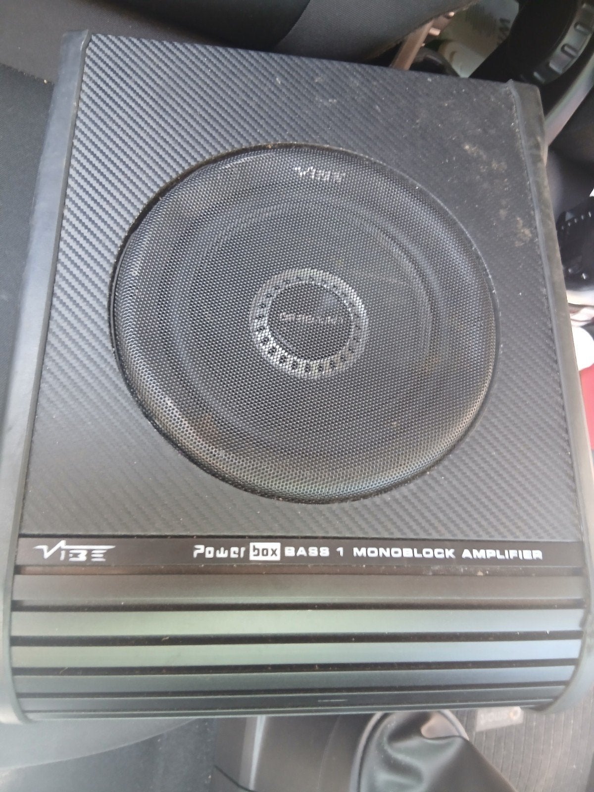 Active subwoofer voor in de auto., Auto diversen, Autospeakers, Ophalen of Verzenden, Zo goed als nieuw
