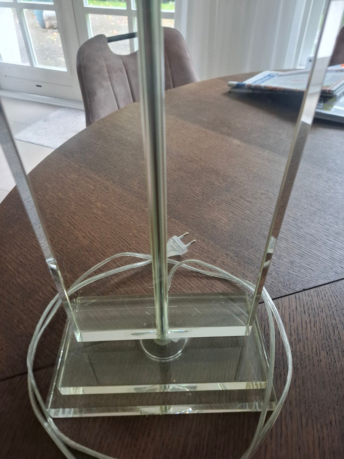 Mooie plexiglas tafellamp met ecru kap, Huis en Inrichting, Met kap, Zo goed als nieuw, Schemerlamp, Modern
