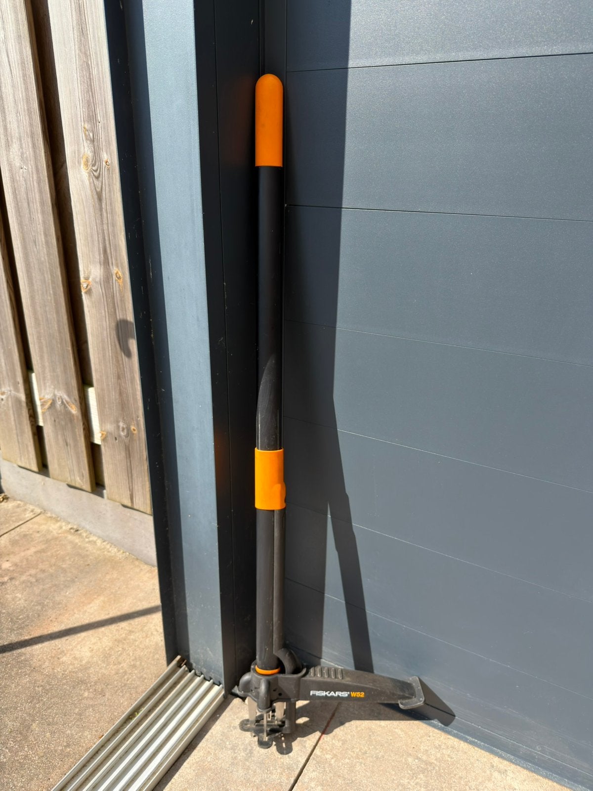 *ZGAN* FISKARS W52 Onkruidtrekker, Ophalen, Zo goed als nieuw, Onkruidsteker