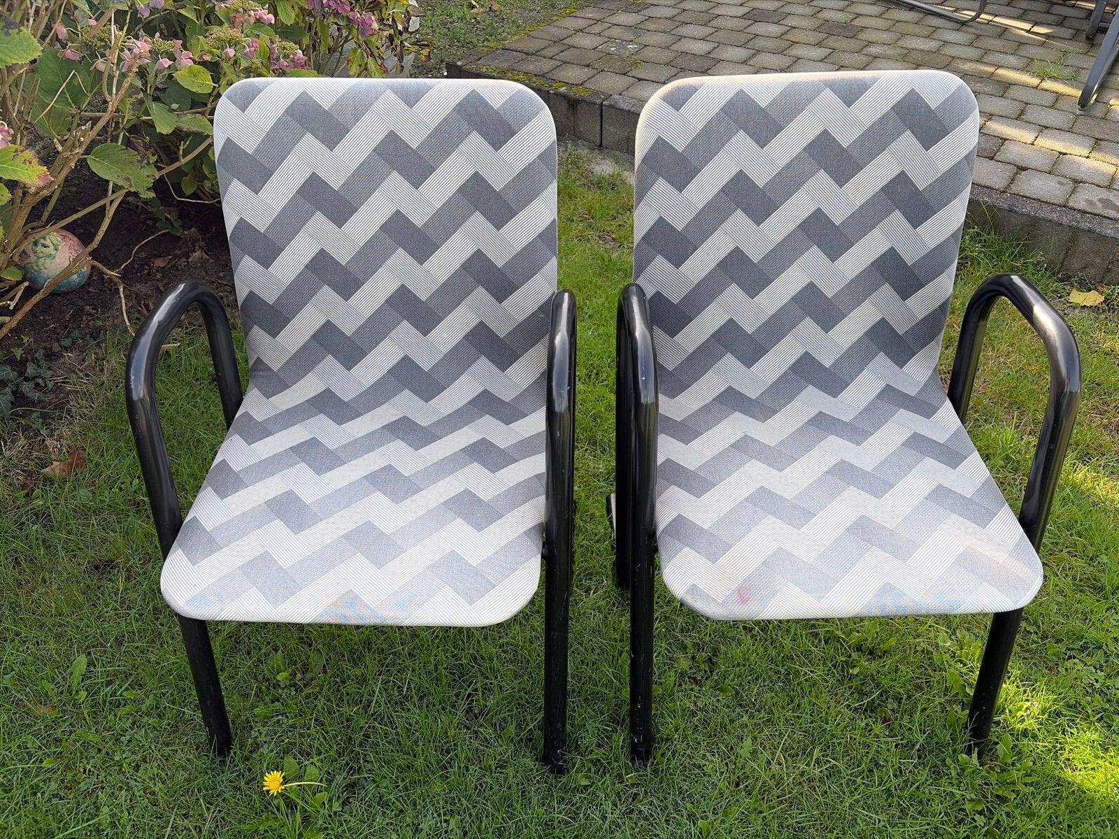 Set van 2 stoelen met zigzagpatroon, Ophalen, Gebruikt, Twee, Metaal