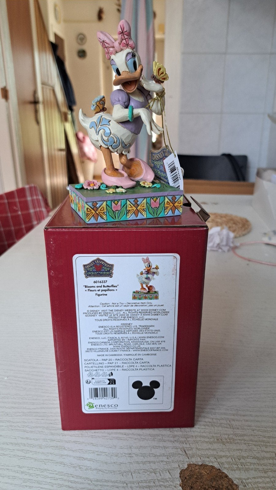 Disney Traditions Katrien Duck Blooms and Butterflies" Figuu, Verzamelen, Ophalen, Nieuw