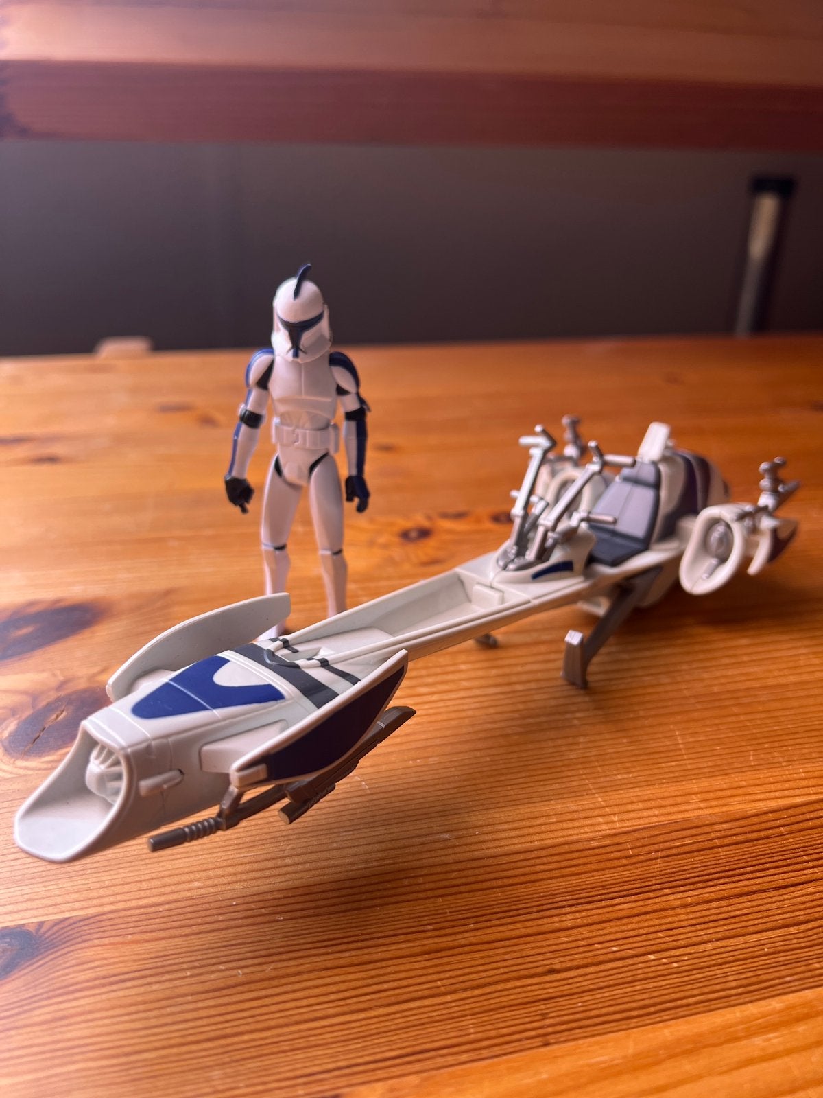 Star Wars The Clone Wars Barc Speeder Bike met Clone Speeder, Verzenden, Zo goed als nieuw, Actiefiguurtje