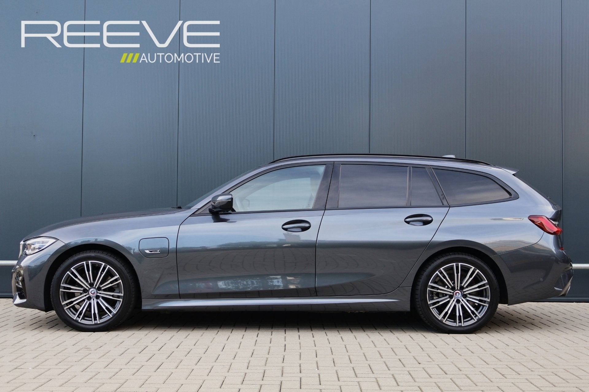 BMW 3 Serie Touring 320e M-Sport Business Edition Plus | 96%, Auto's, Automaat, Gebruikt, 4 cilinders, Met garantie (alle)