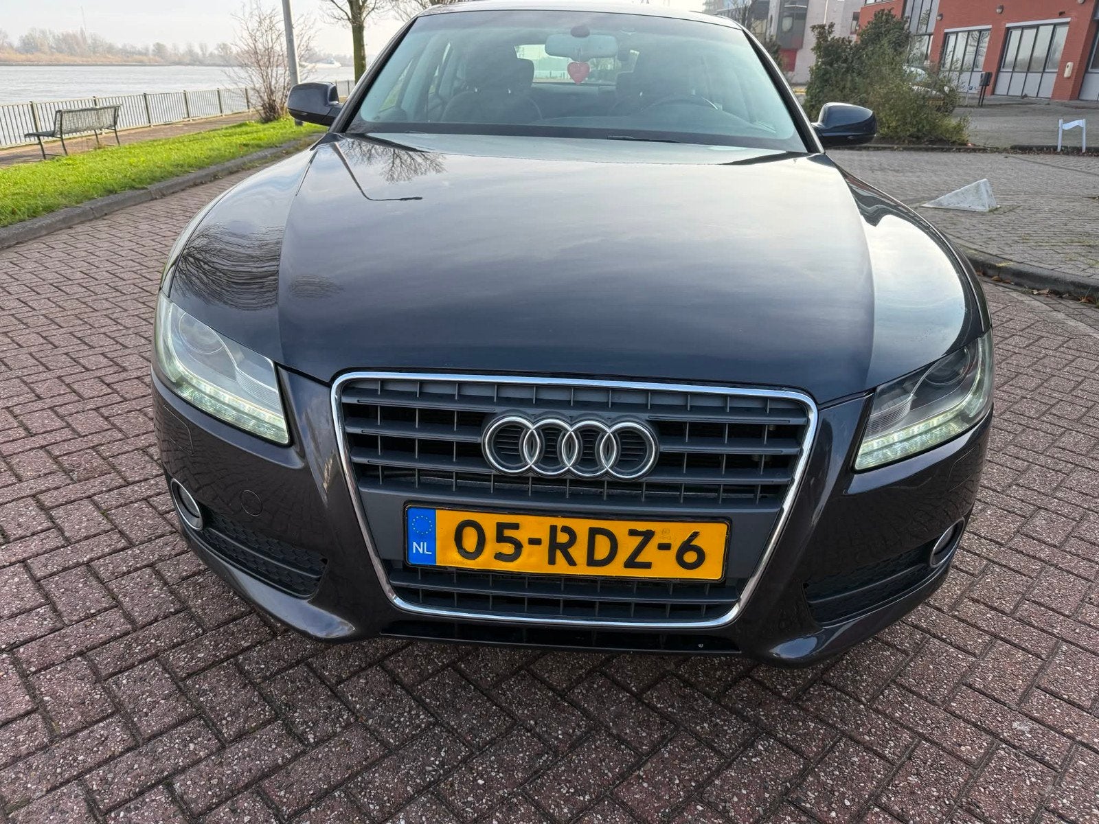 AudiA5 2.0 Tfsi 132KW Sportback M-tr 2011 Automaat, Auto's, Audi, 4 cilinders, 1984 cc, Zilver of Grijs, A5