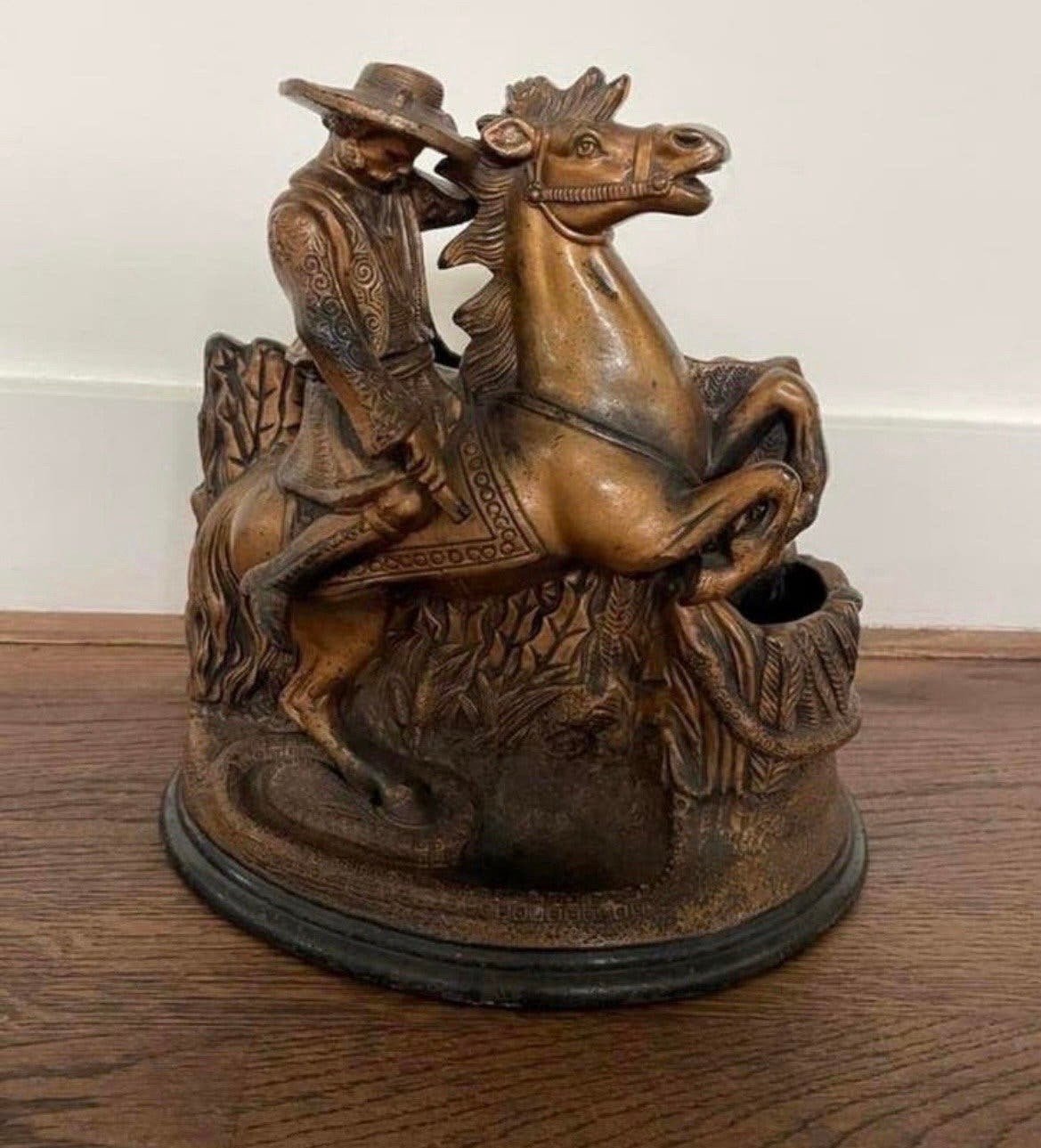 Bronzen beeld: Cowboy te paard, Antiek en Kunst, Ophalen of Verzenden, 20 - 50 cm, Beeld, Bruin